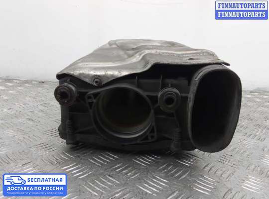 Корпус воздушного фильтра на Mercedes-Benz E (W212)