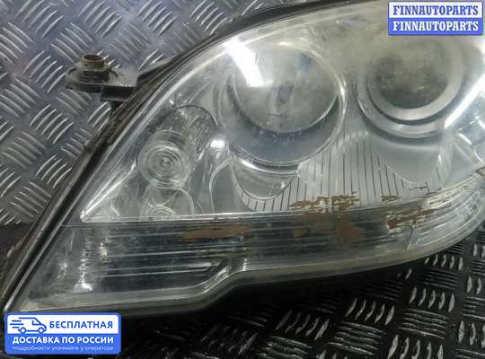 Фара передняя на Mercedes-Benz ML (W164)