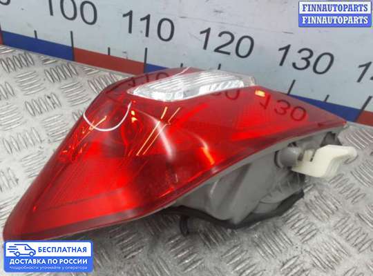 Фонарь задний на Toyota Camry XV50