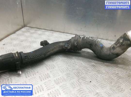 Патрубок (трубка, шланг) на Volkswagen Scirocco III (137)