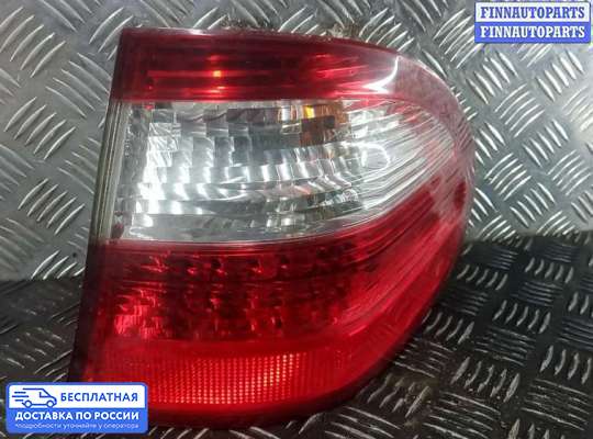 Фонарь задний на Mercedes-Benz E (W211)