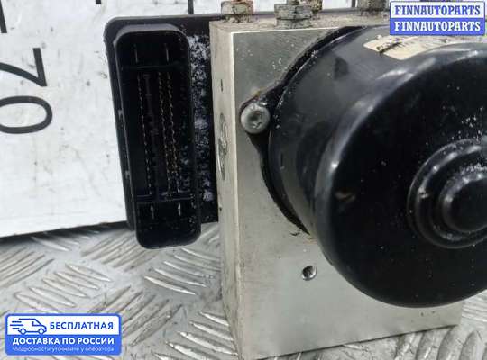 Блок ABS на Mercedes-Benz C (W203)