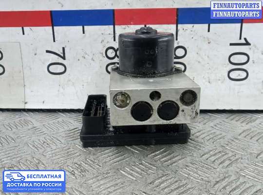 Блок ABS на Mercedes-Benz C (W203)