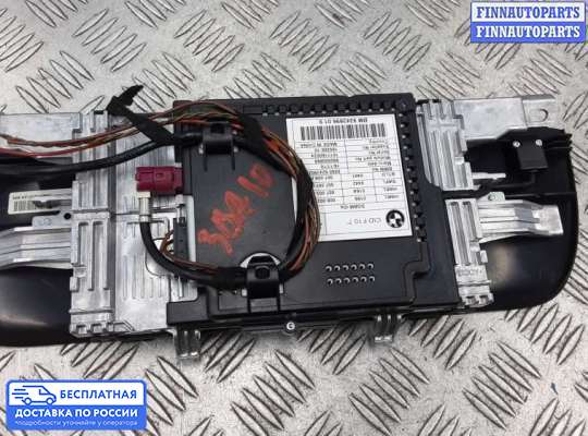 Дисплей бортового компьютера на BMW 5 (F10/F11)