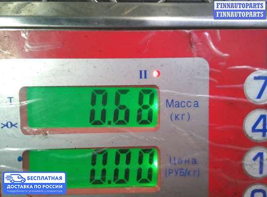 Крышка ДВС (декоративная) на Toyota RAV4 II (XA20)
