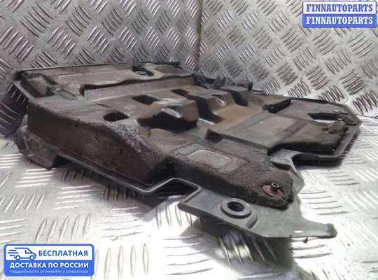 Крышка ДВС (декоративная) на Toyota RAV4 II (XA20)