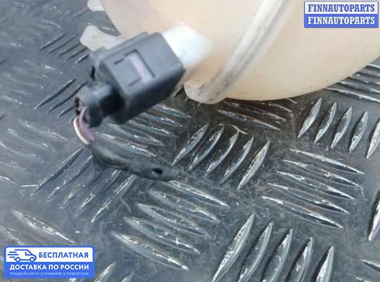 Бачок расширительный на Volkswagen Touran I (1T)