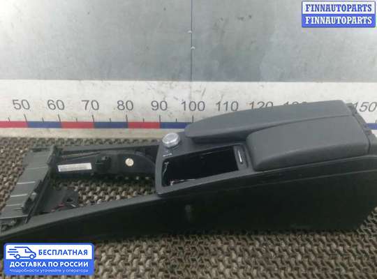 Подлокотник на Mercedes-Benz C (W204)