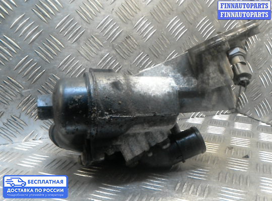 Корпус масляного фильтра на Renault Laguna III