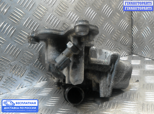 Корпус масляного фильтра на Renault Laguna III