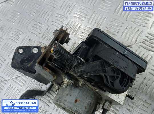 Блок ABS на Nissan Qashqai II (J11)
