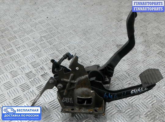 Педальный узел (педаль) на Citroen C4 II (B7)