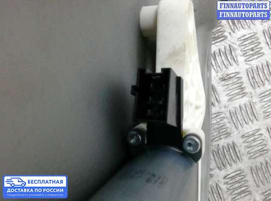 Стеклоподъемник электрический на Mercedes-Benz B (W245)