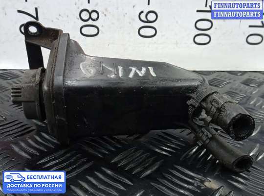 Бачок гидроусилителя на Audi A4 (8E/8H, B7)
