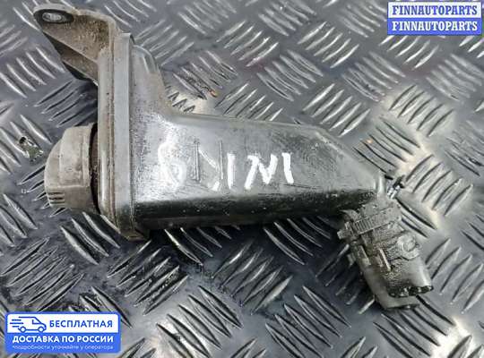 Бачок гидроусилителя на Audi A4 (8E/8H, B7)