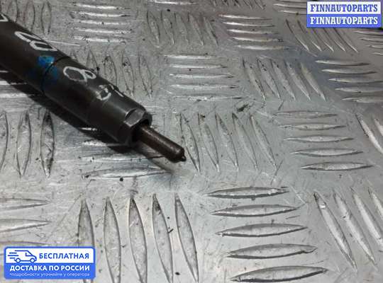 Форсунка топливная на Mercedes-Benz C (W204)