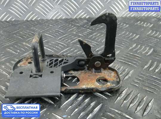 Замок капота на Volkswagen Passat B6 (3C)