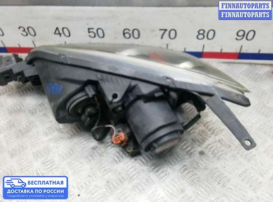 Фара передняя на Mazda 3 I (BK)