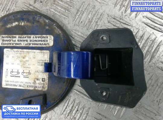 Лючок бензобака на Opel Astra H / Classic