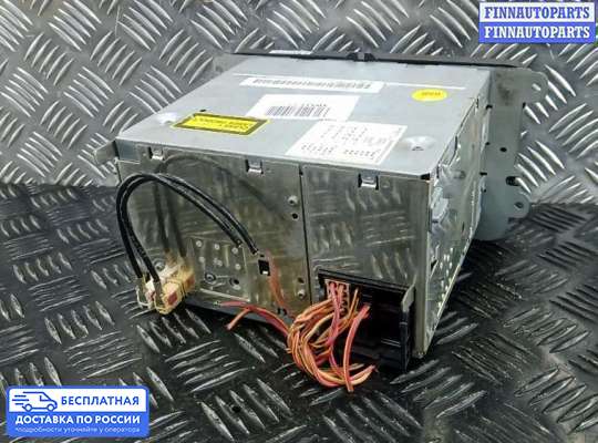 Магнитола на Volkswagen Jetta V (1K)