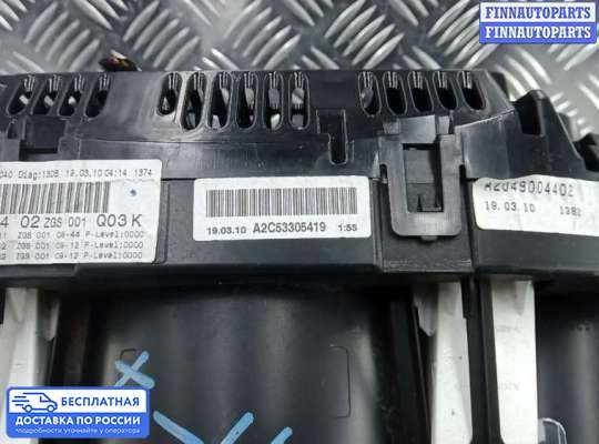 Щиток приборов на Mercedes-Benz C (W204)
