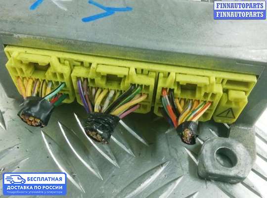 ЭБУ AIRBAG (электронный блок управления подушками безопасности) на Toyota Camry XV30