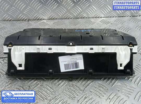 Щиток приборов на Toyota Corolla Verso III (AR10)
