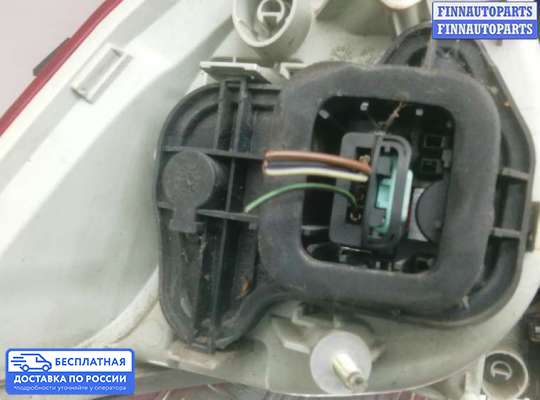 Фонарь задний на Volkswagen Golf V (1K)