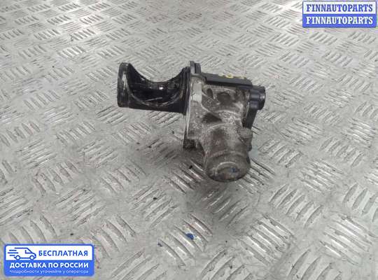 Клапан рециркуляции газов (EGR) на Audi A4 (8E/8H, B7)