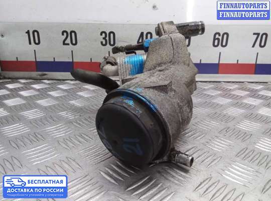 Корпус масляного фильтра на Alfa Romeo 159