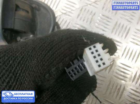 Зеркало боковое на Mercedes-Benz C (W203)