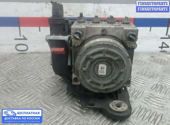 Блок ABS на Volkswagen Golf VII (5G)