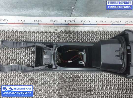 Подлокотник на Mercedes-Benz E (W211)