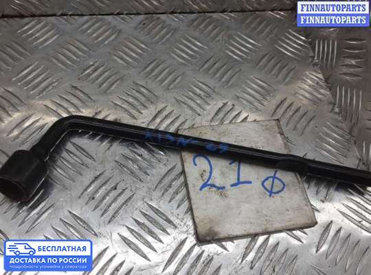 Ключ балонный на Kia Ceed I (ED)