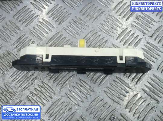 Дисплей бортового компьютера на Suzuki SX4