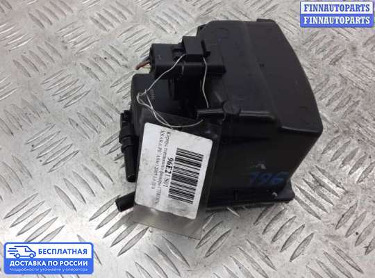 Корпус топливного фильтра на Citroen Xsara Picasso