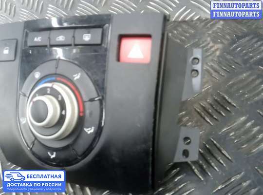 Блок управления печкой на Kia Venga