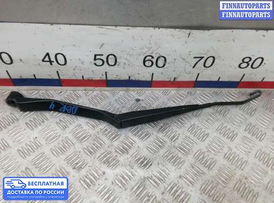 Поводок дворника на Toyota RAV4 II (XA20)
