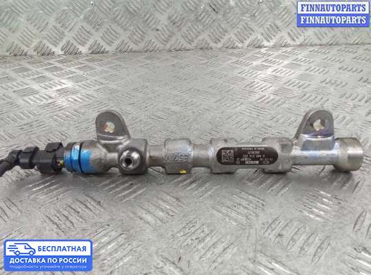 Рампа (рейка) топливная на Opel Astra J