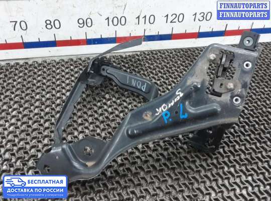 Замок капота на Mercedes-Benz C (W204)