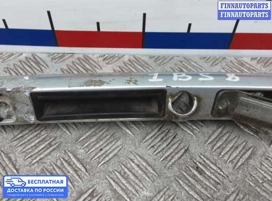 Планка подсветки номера на Audi A8 (D3, 4E)
