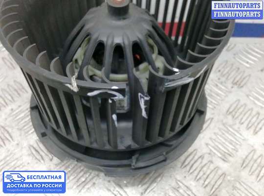 Мотор отопителя на Renault Clio III