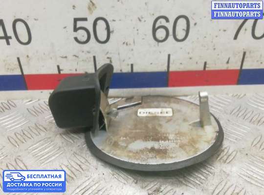 Лючок бензобака на Opel Zafira A