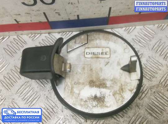 Лючок бензобака на Opel Zafira A