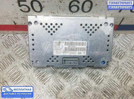 Дисплей бортового компьютера на Nissan Qashqai I (J10)