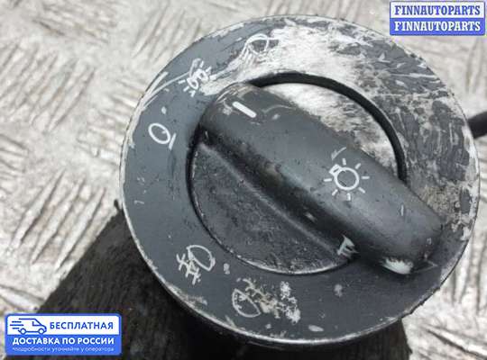 Переключатель света на Volkswagen Touran I (1T)