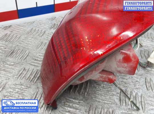 Фонарь задний на Toyota RAV4 II (XA20)