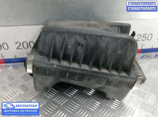 Корпус воздушного фильтра на Opel Zafira A