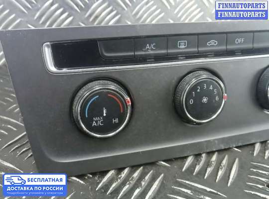 Блок управления печкой на Volkswagen Golf VII (5G)