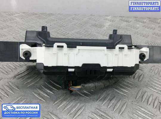 Дисплей бортового компьютера на Ford Focus III